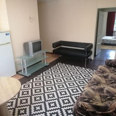Квартира По Адресу Дружбы Народов 8А Kiev Exterior foto