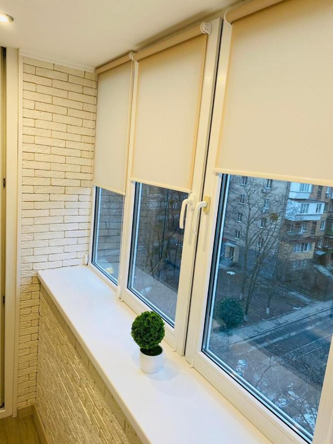 Квартира По Адресу Дружбы Народов 8А Kiev Exterior foto