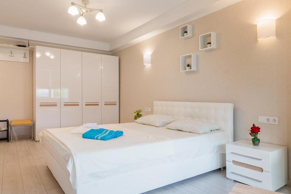 Квартира По Адресу Дружбы Народов 8А Kiev Exterior foto